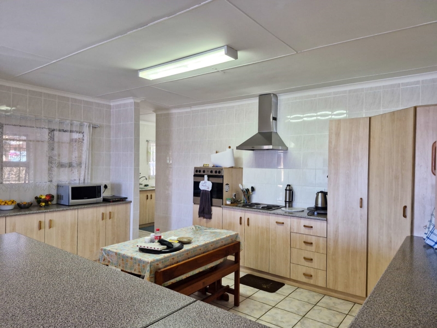 3 Bedroom Property for Sale in Fraaiuitsig Western Cape